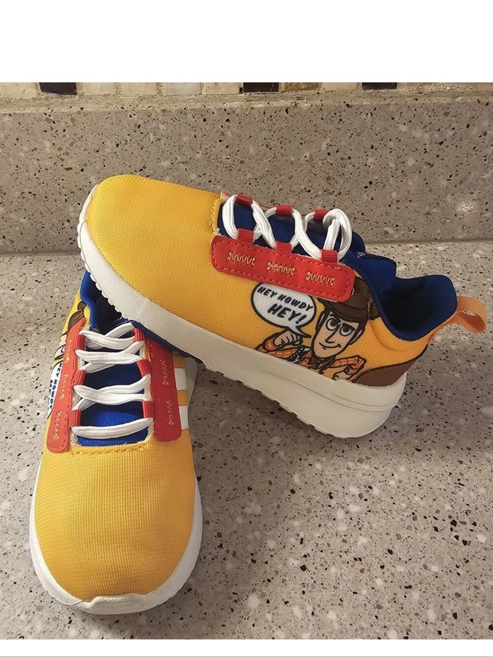 adidas Racer TR21 Toy Story Woody Toddler Shoes Yellow Blue GY4450 Size 8K NEW 8